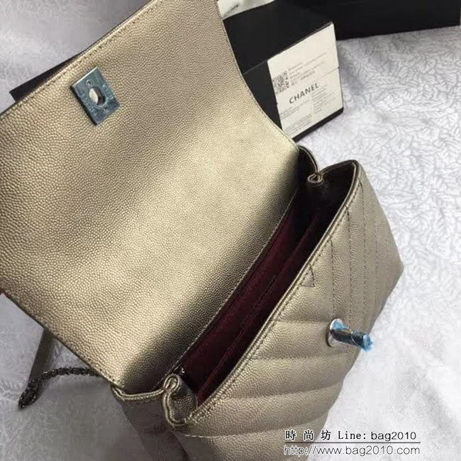 香奈兒CHANEL 92992 2018最新V字型 單手挽手提單肩包 DSC1987